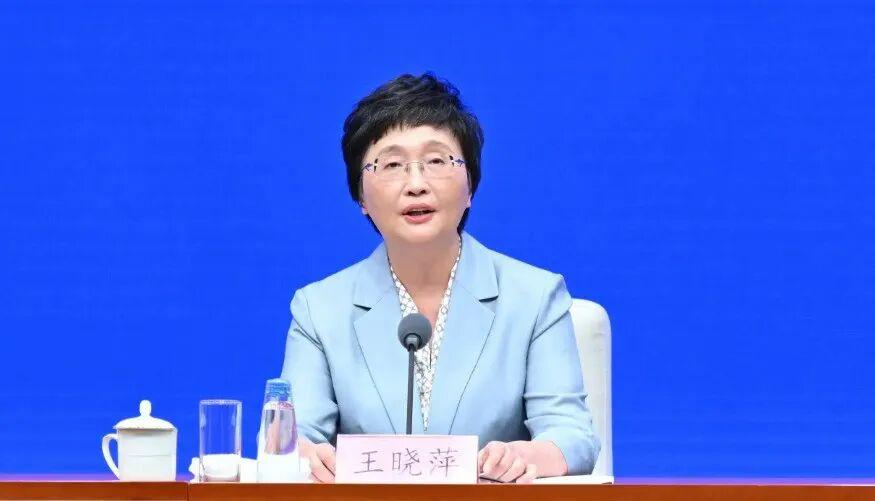 开云直播平台-2026养老金“22连涨”稳了！工龄满40年，挂钩调整更吃香吗？
